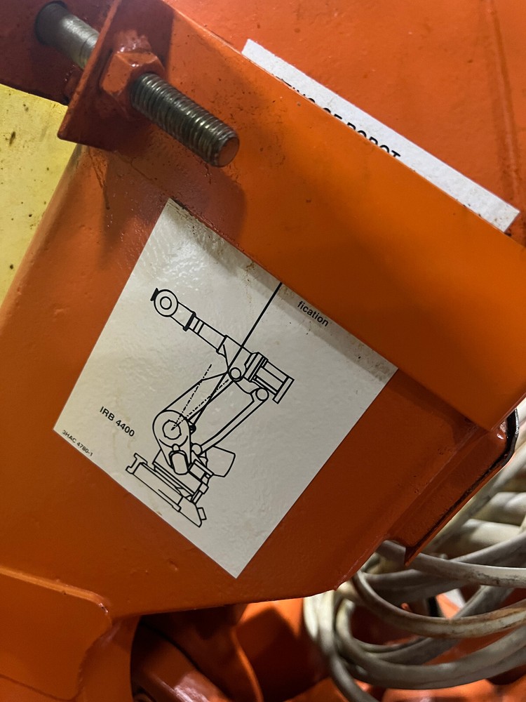 ABB 4400 PAYLOAD ROBOT WITH M99 CONTROL, PENDANT, 2000