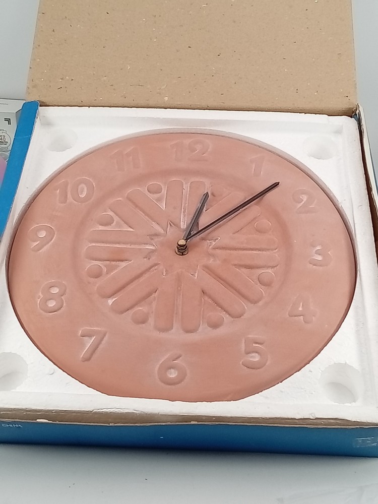 TERRACOTTA SUNDIAL CLOCK