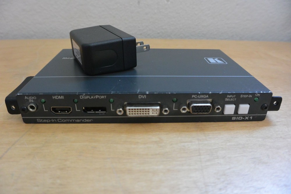 Kramer Megatools SID-X1 4-Input Multi-Format Video over DGKat TX/Step In Command