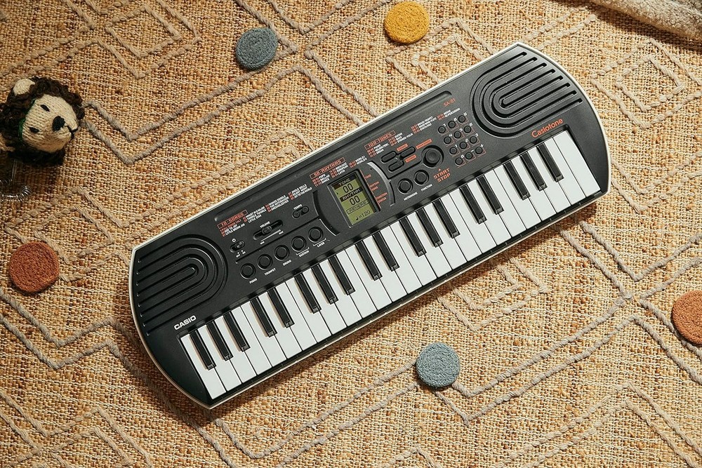 Casio SA-81 Casiotone 44-Key Mini Keyboard