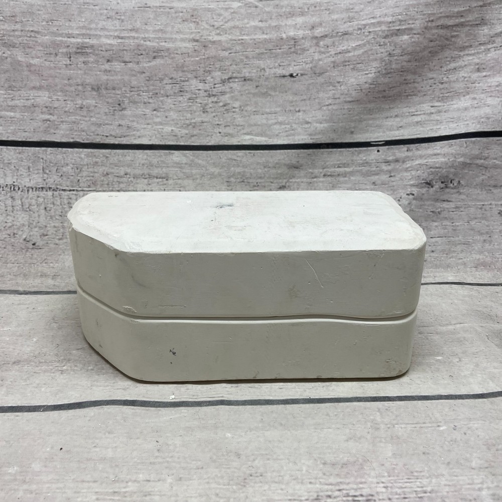 Longview Ceramic Casting Mold Kitty and Basket # MG-88