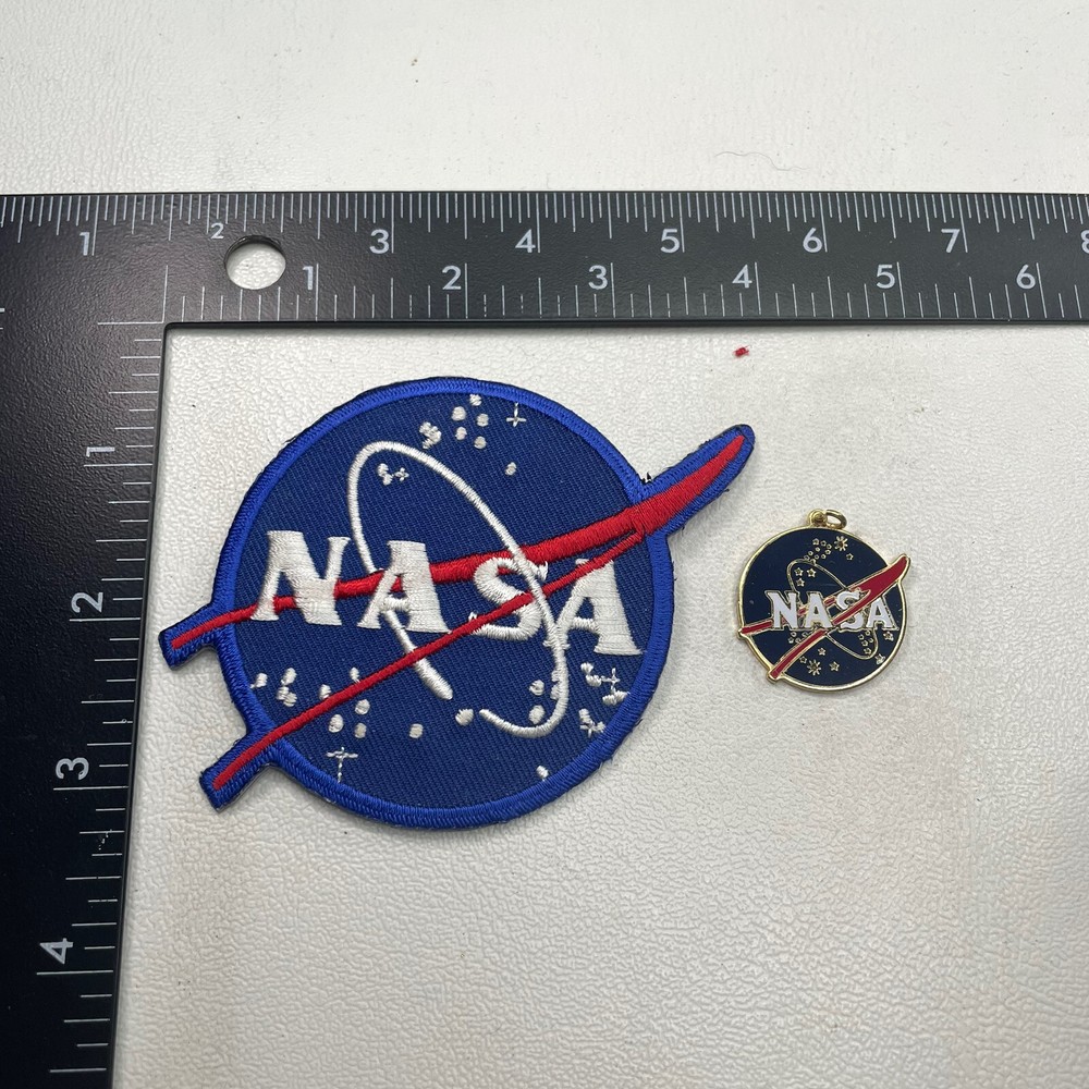 NASA Space Program Patch + NASA Pendant / Charm 23A3
