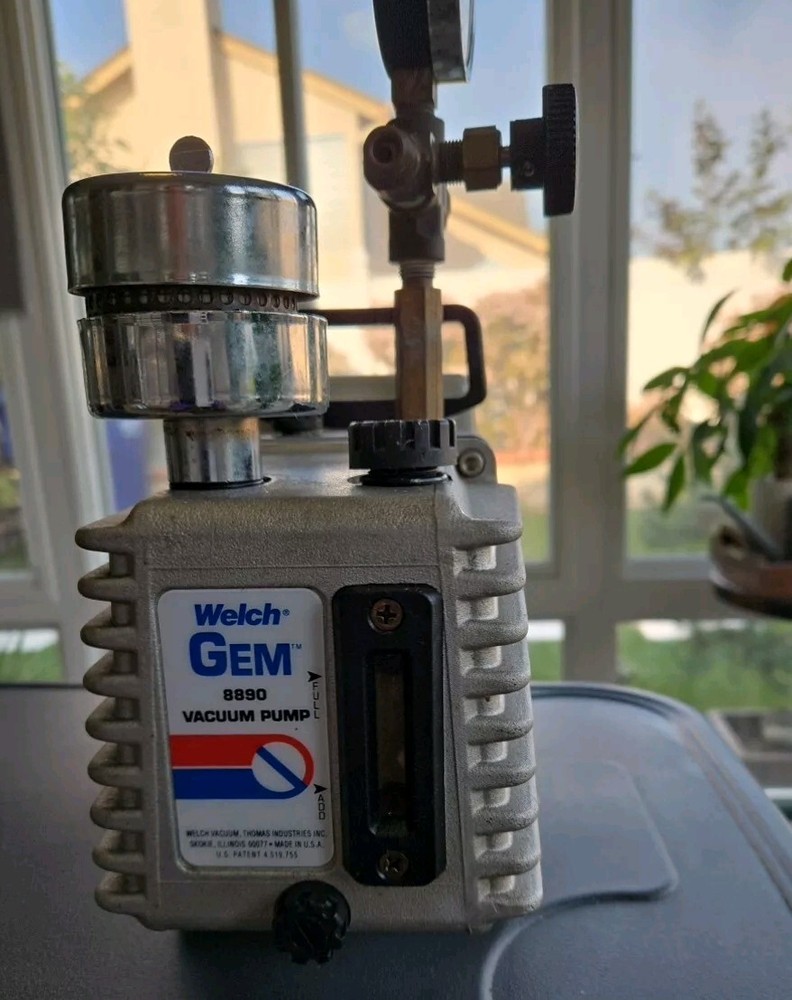 Welch GEM 8890A 1.0 Vacuum Pump