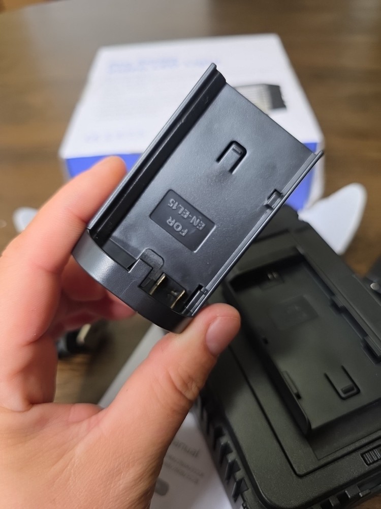 Precision Design Digital Camera Camcorder LED Video Light LE-168A