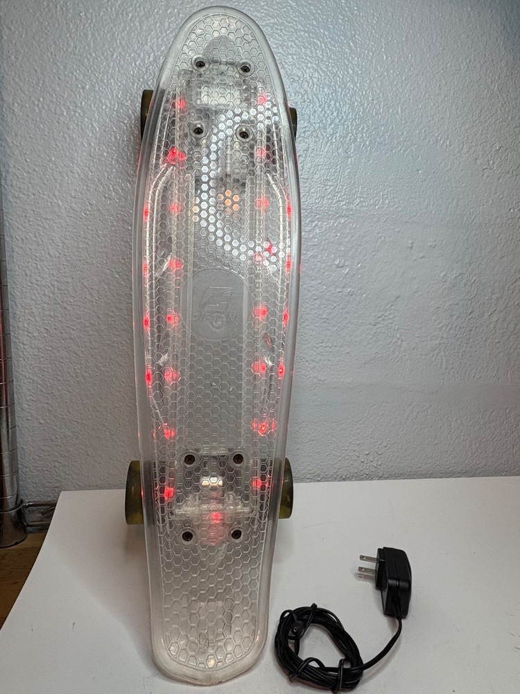 Clipton Led Light Up Skateboard Clear. Deck And Wheels Light Up. Tested Working