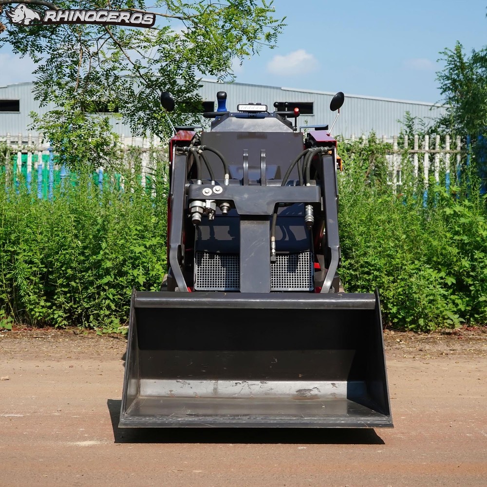 Rhinoceros Compact Mini Skid Steer with Kubota D1703, Pilot Control