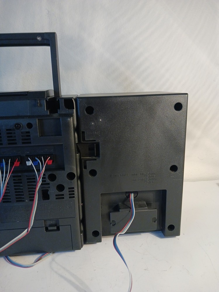 Vtg Panasonic Boombox RX-DT680 Digital Stereo Component CD System See Descrip