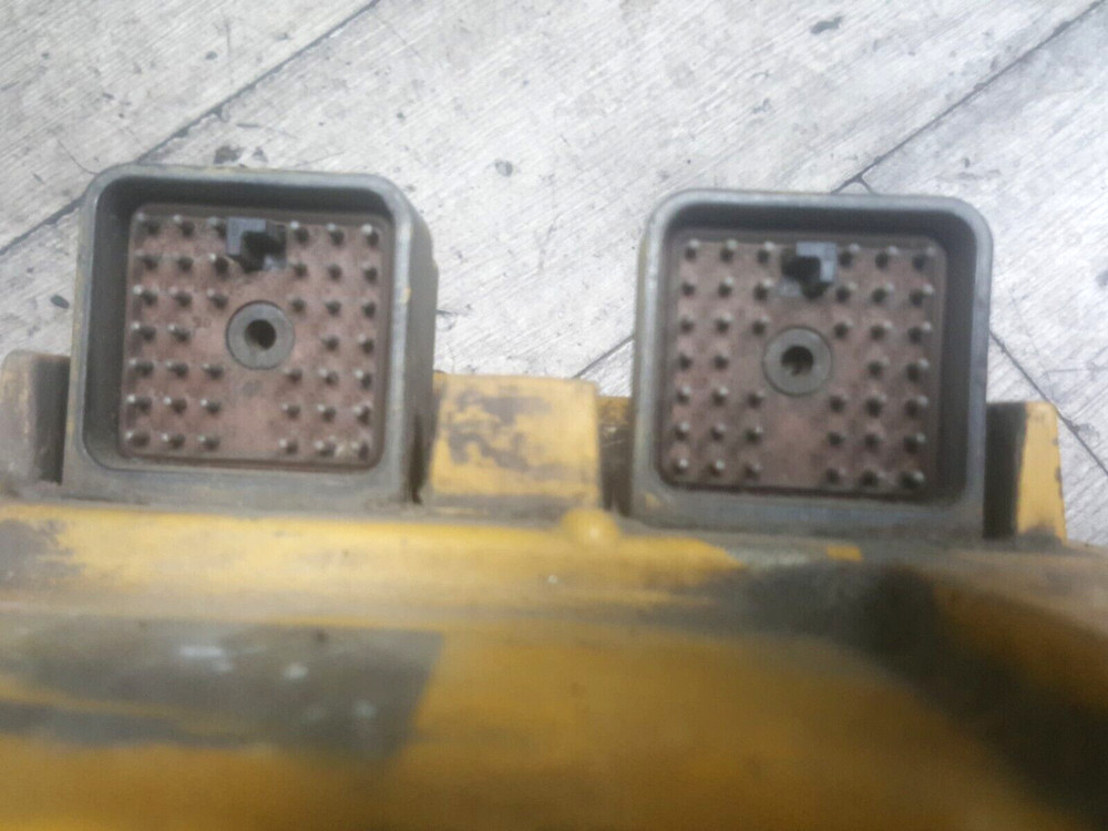 CATERPILLAR 3406E ENGINE CONTROL MODULE ECM 40 PINS - MISSING PART NUMBER