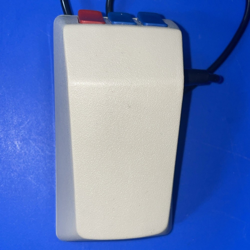 Vintage Rare Three Button Mouse **UNTESTED**