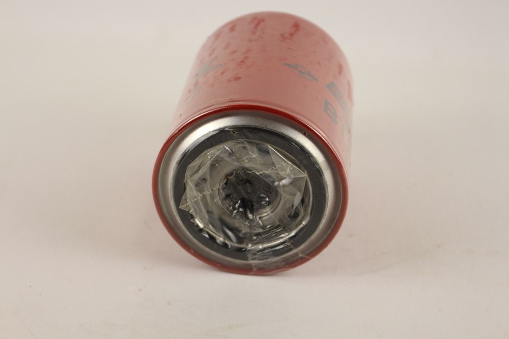 Baldwin BT260 Hydraulic/Transmission Filter NEW open box bulk pack Dusty