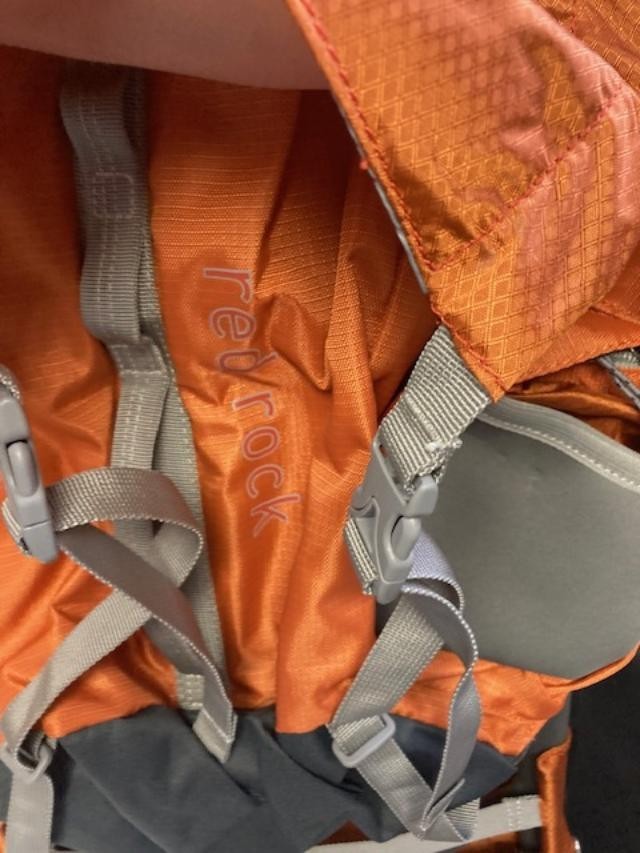 Alps Mountaineering backpack with frame Red Rock