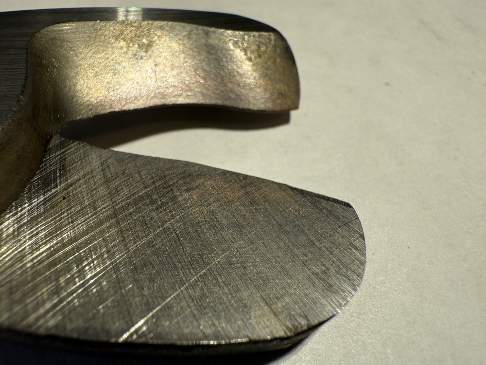 Klein Tools 63055 - 8" Long Compact Cable Cutter Pliers