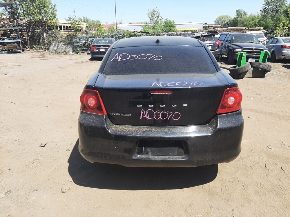 AVENGER 2012 High Mounted Stop Light 962223