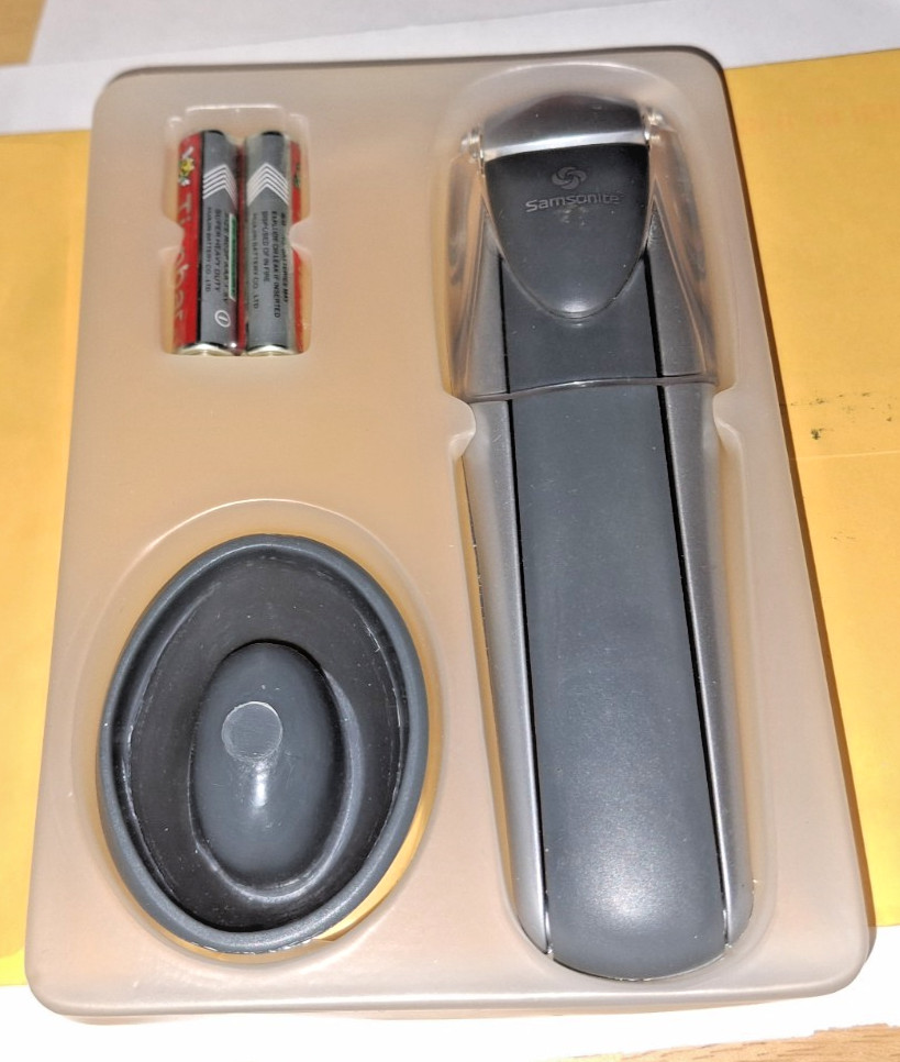 Samsonite Wireless Portable Lightweight Folding Travel Reading Book Light