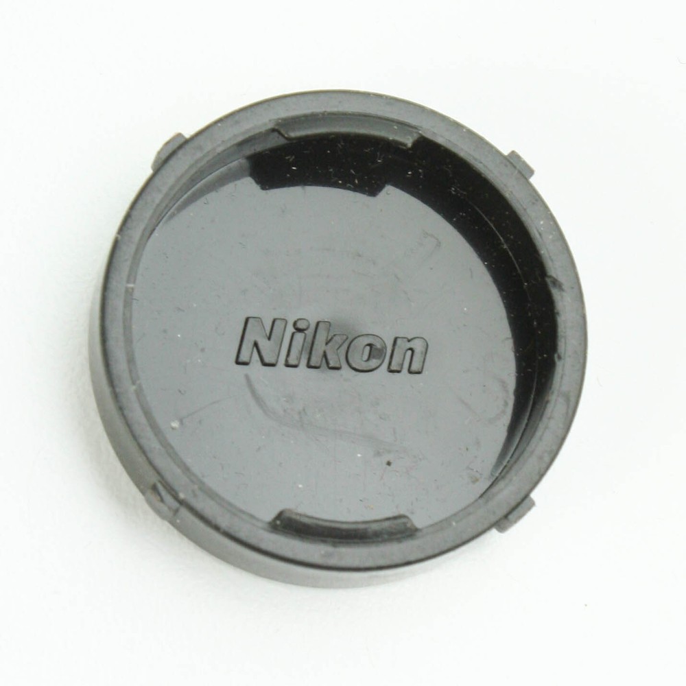 Nikon - E-IV - Twist-On Rear Lens Cap
