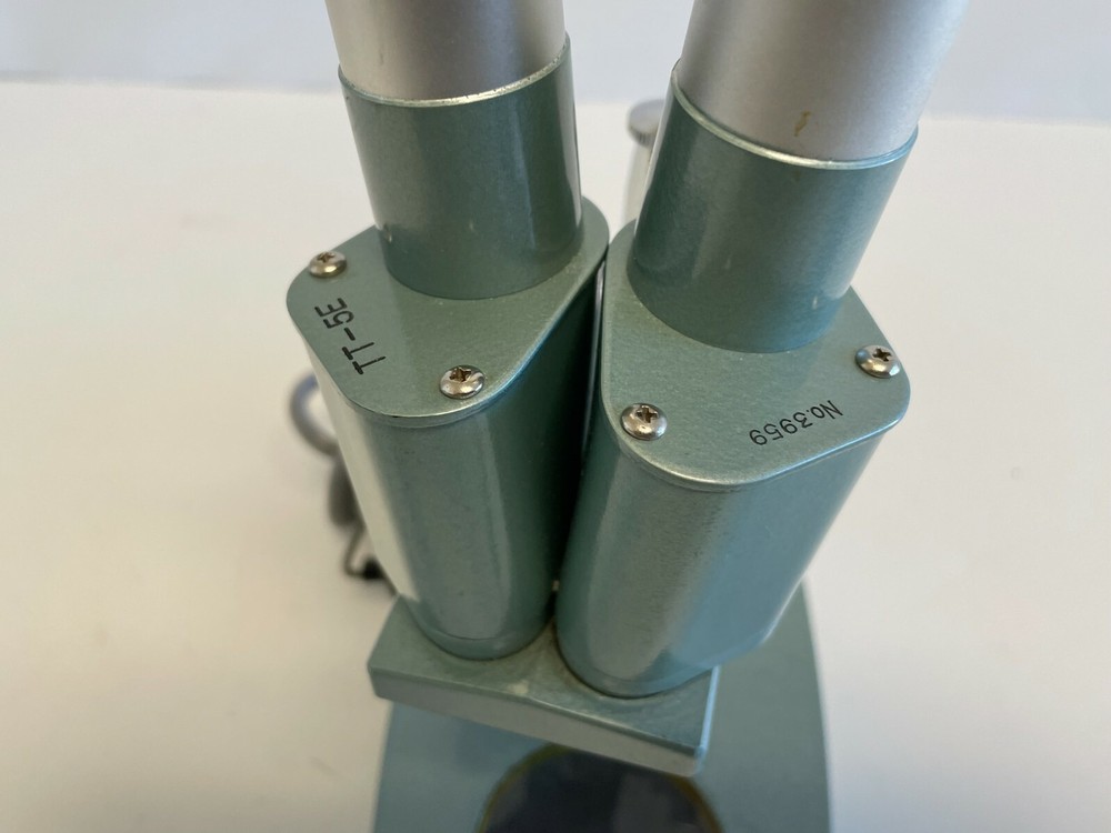 Vintage Ken-A-Vision Microscope with Eyepieces