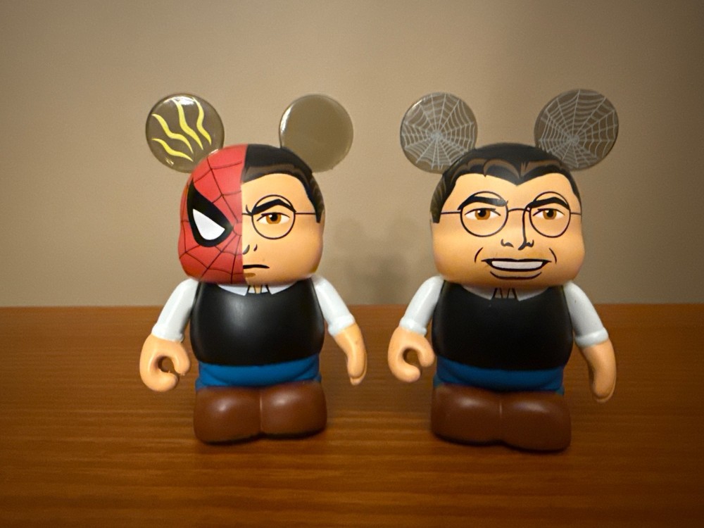 Disney 3" Vinylmation Peter Parker Variant & Common Marvel Spiderman Eachez