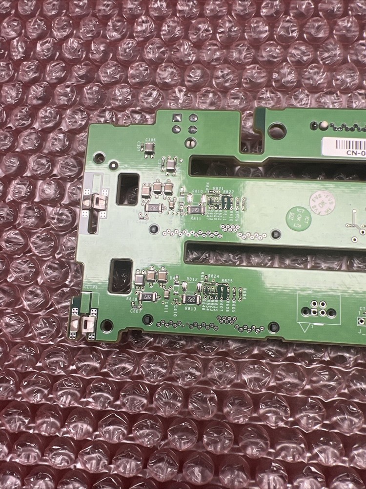 Dell PowerEdge 2950 SAS Backplane Board 0WM766