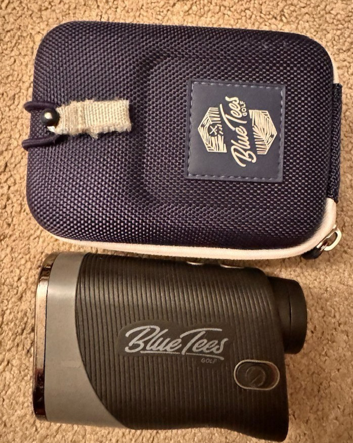 BLUE TEES GOLF RANGEFINDER WITH CASE NO!!! SLOPE FUNCTIONALITY