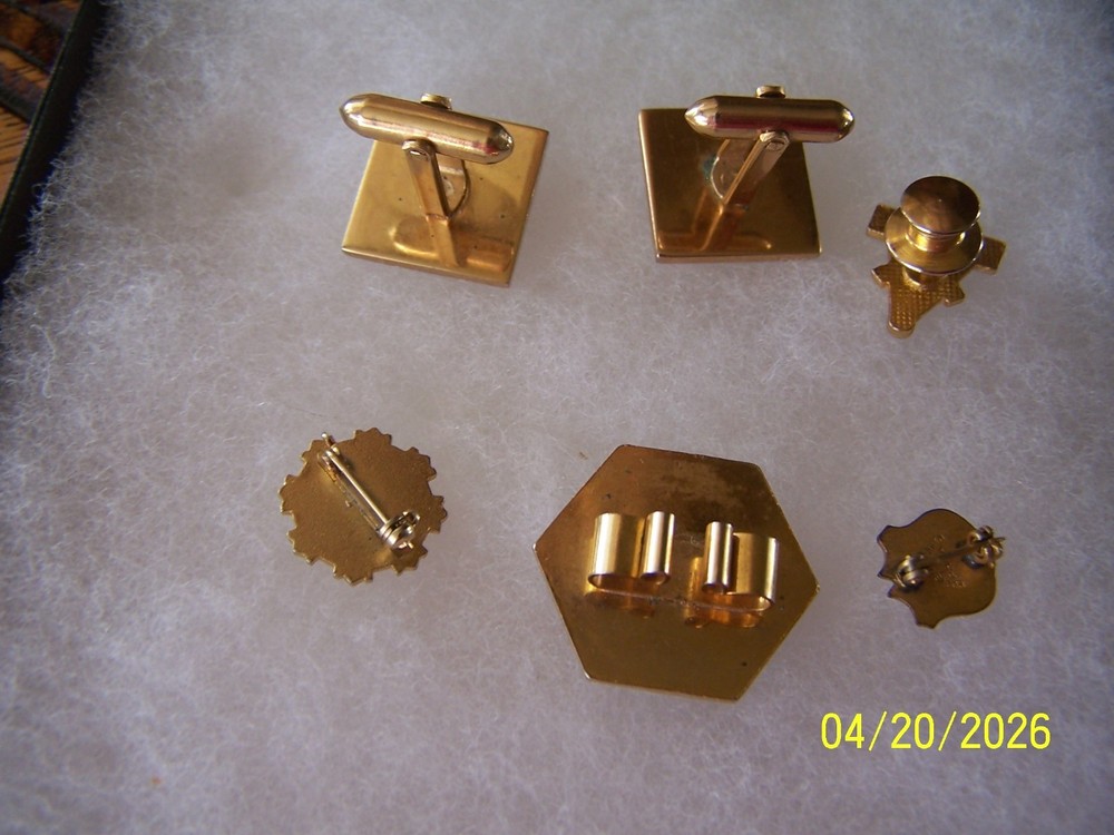 Vintage Masonic Pinbacks & Cufflink = Bolo Slide