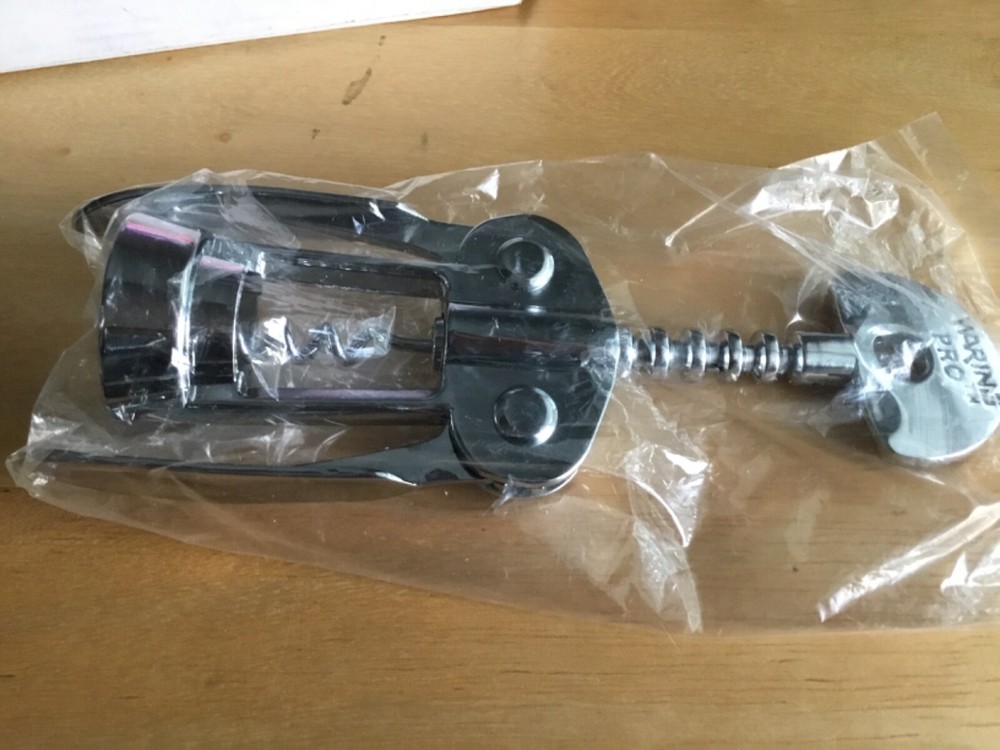 BRAND NEW Waring Pro Corkscrew New in Box Silver