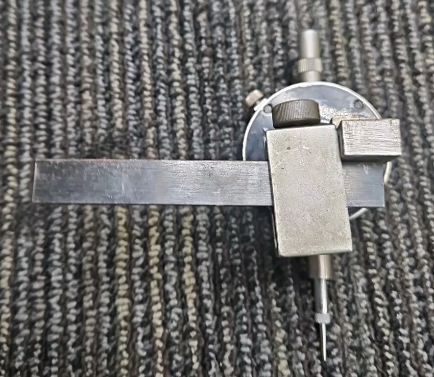 Mitutoyo 2413 Dial Indicator .001"-.400"