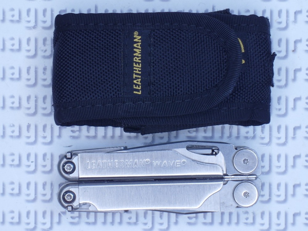 NTSA  (2010) LEATHERMAN WAVE NEEDLENOSE MULTI-TOOL w/NYLON SHEATH