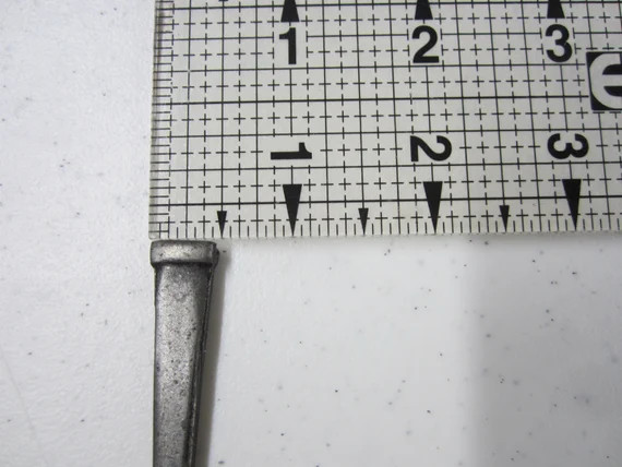21 Blunt End Project Nails 2 1/2" Long
