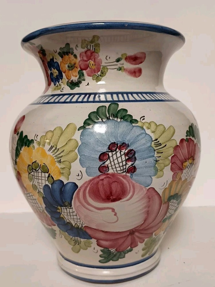 Handpainted Vase FCA Peru 7.5" X 6 "