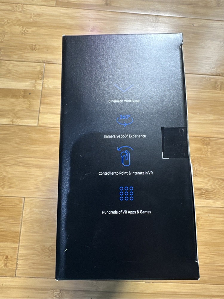 Samsung Gear VR With Controller Powered By Oculus. Open Box.