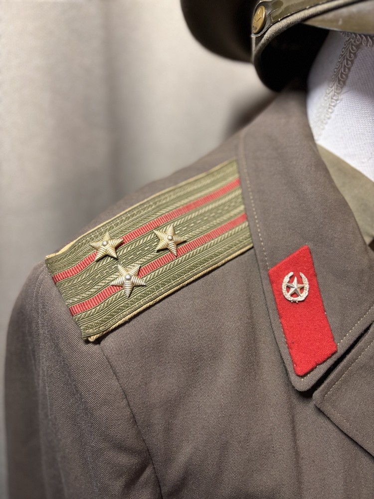 Soviet Army Officer Uniform – Motorized Rifle Troops