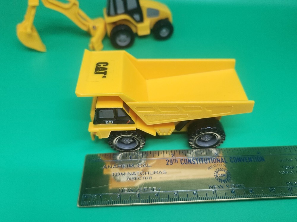 Toy State CAT Mini Machine Construction Caterpillar Excavator Digger Dump Truck