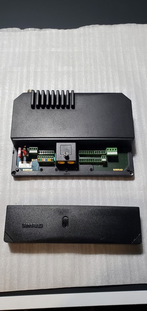 SIMRAD RS80 Black Box - VHF Transceiver Computer