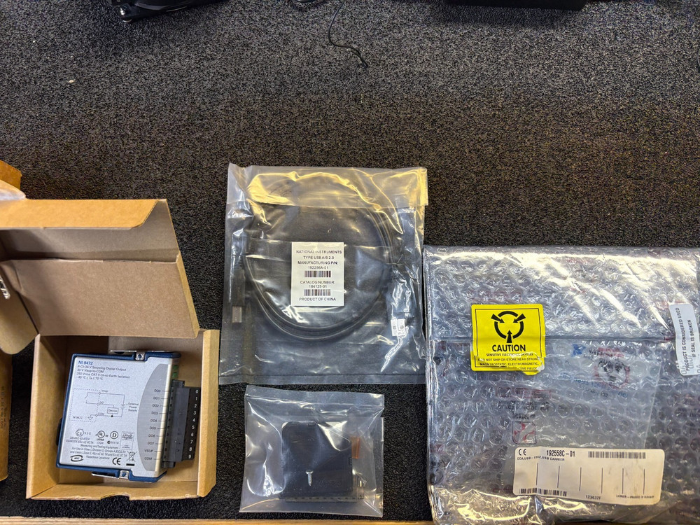National Instruments USB - 9472 8- Channel 24 VDC Sourcing DAQ