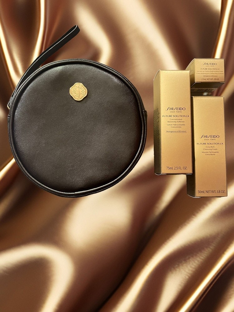 Shiseido Future Solution LX travel Deluxe Size