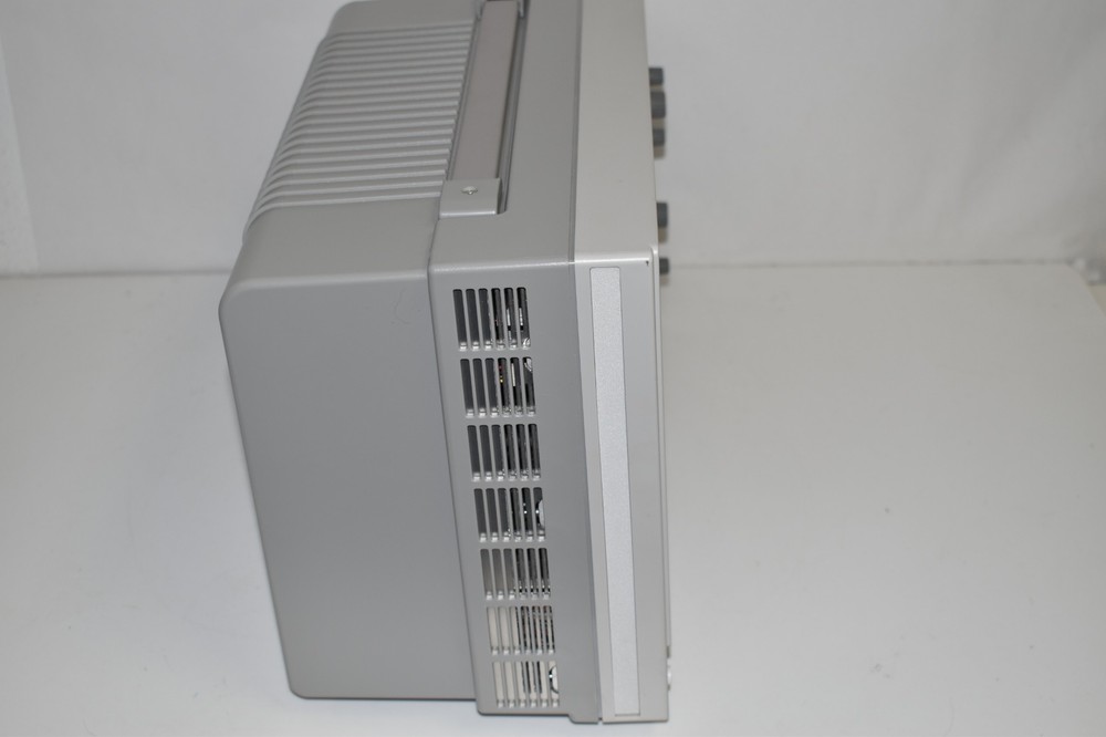 KEYSIGHT CX3322A DEVICE CURRENT WAVEFORM ANALYZER (UCQ96)