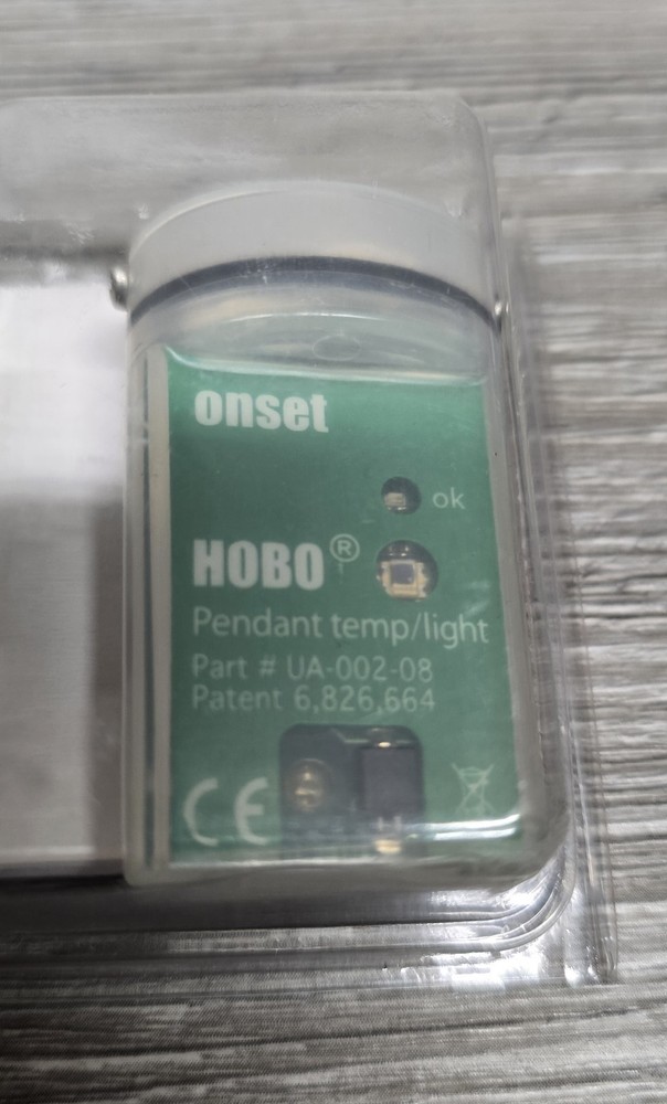 HOBO Pendant Temperature/ Light Data Logger Part # UA-002-08 ~ NEW