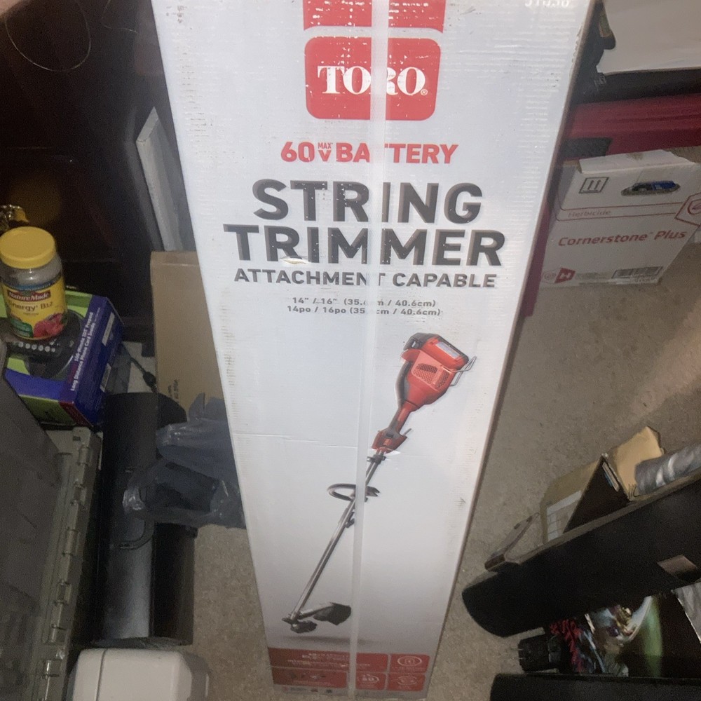 NEW Toro  60V 16in. Attachment Capable String Trimmer Model 51836 &2.5Ah battery