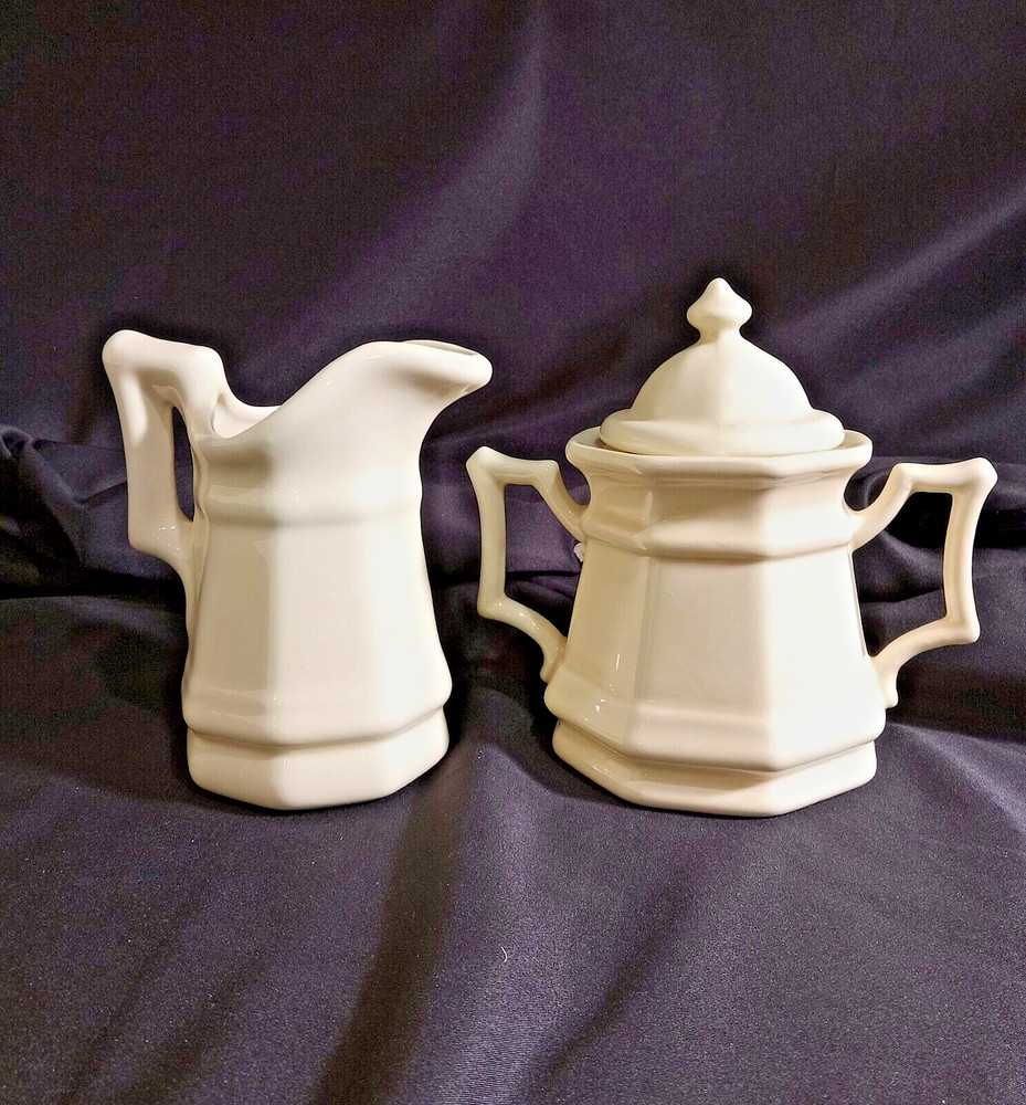 Lovely Ceramic Colonial Creamer & Covered Sugar Dish ~ Note Batwing Handles