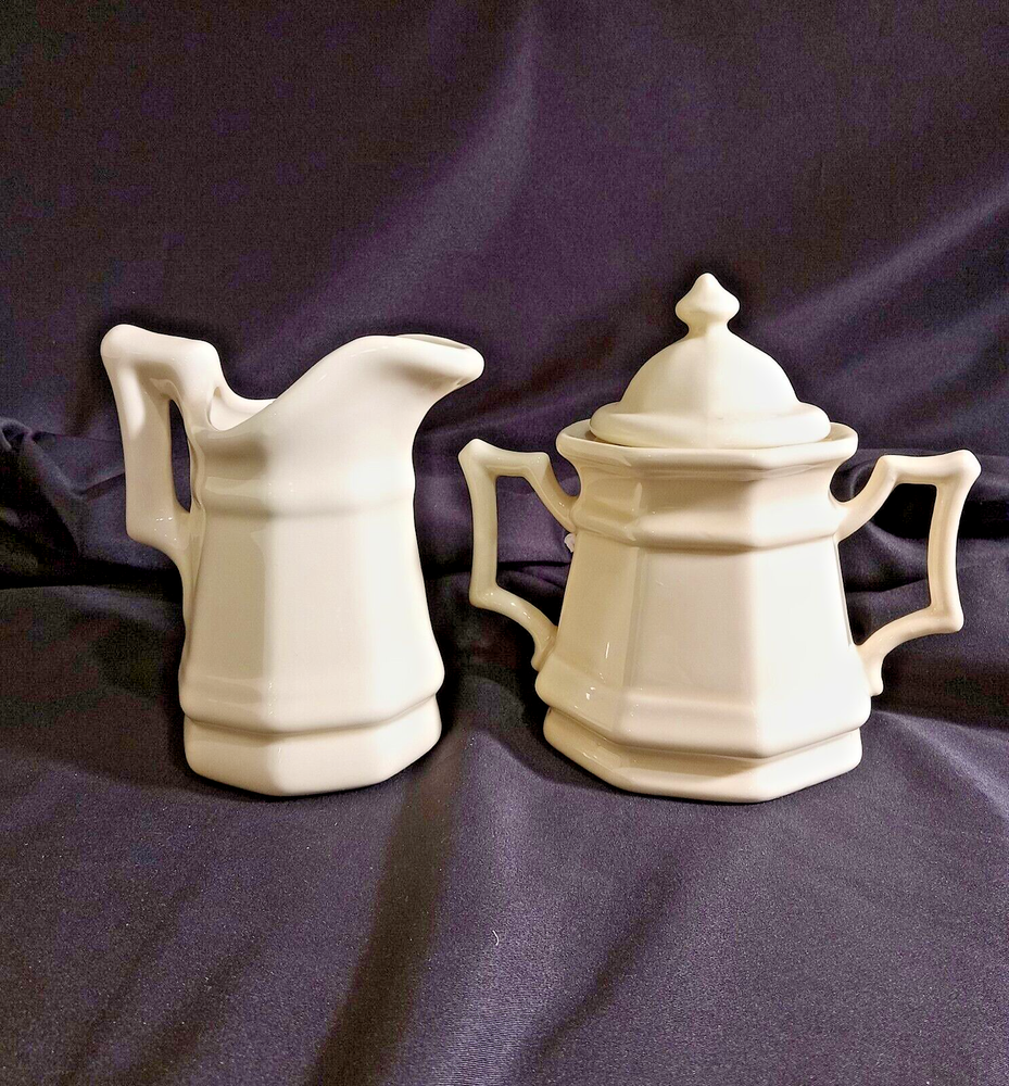 Lovely Ceramic Colonial Creamer & Covered Sugar Dish ~ Note Batwing Handles