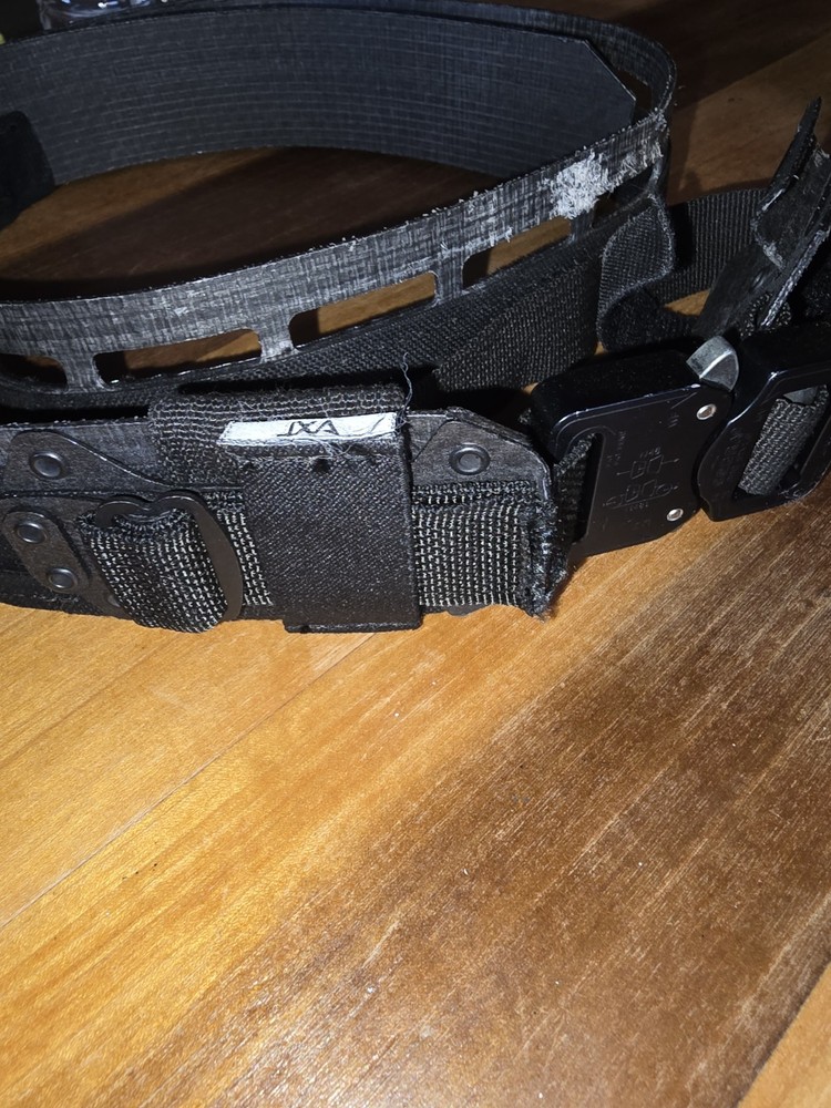 AXL Eclipse Belt, with inner belt. Black, Size Large.