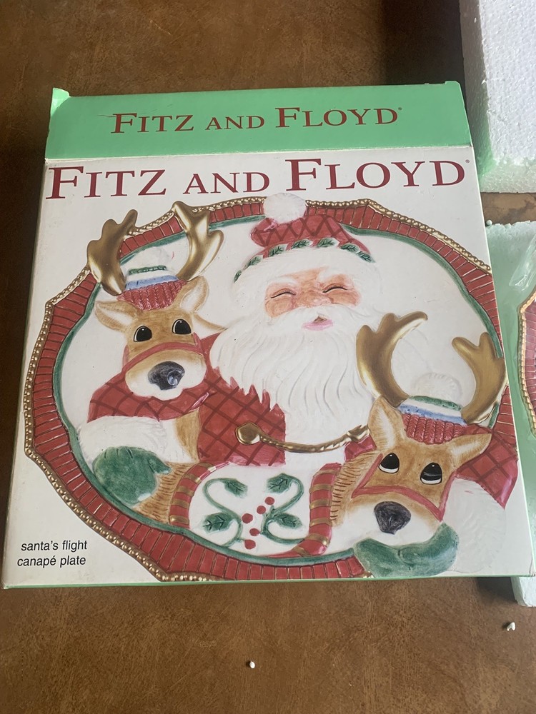 Fitz And Floyd “Santa’s Flight” Plate 2003