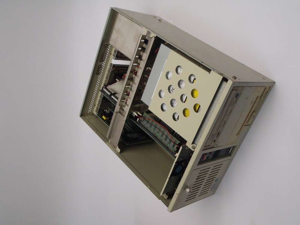 Mitac MCH-215 Computer Chassis D307269