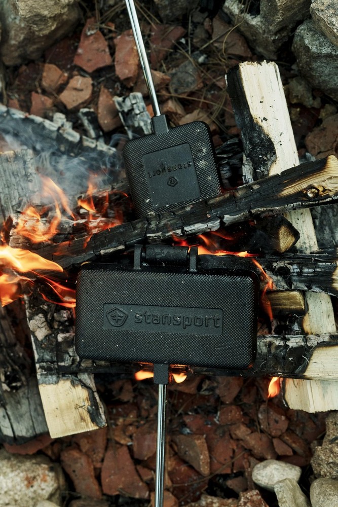 Stansport Cast Iron Square Pie Iron - Open Fire Cooker