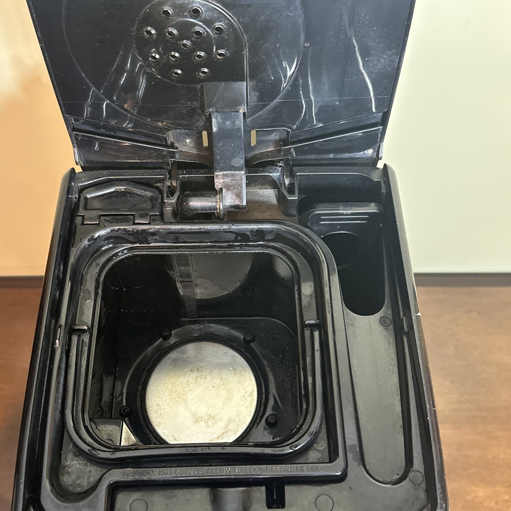 Cuisinart DCC-2000 Coffee On Demand 12- Cup Programmable Coffee Maker