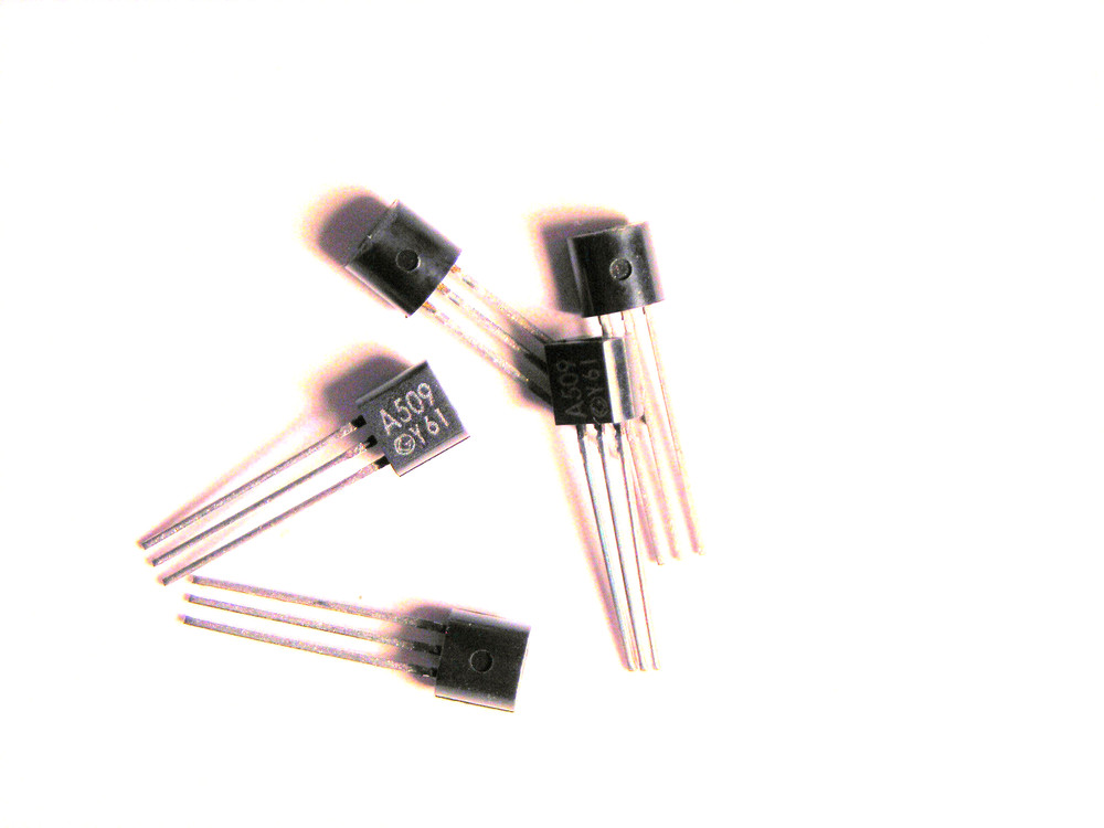 2SA509 "Original" Toshiba  Transistor 2  pcs