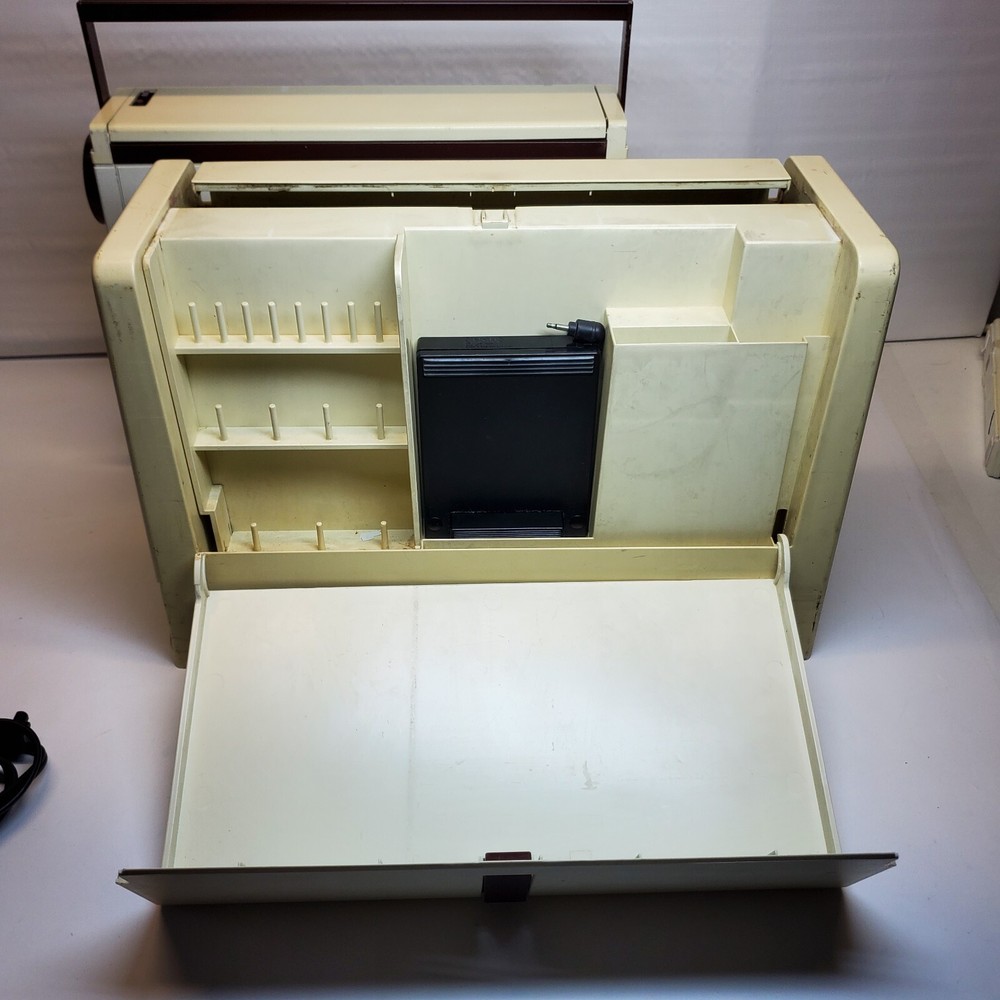 PFAFF Synchrotronic 1229 Sewing Machine AS-IS Read Condition