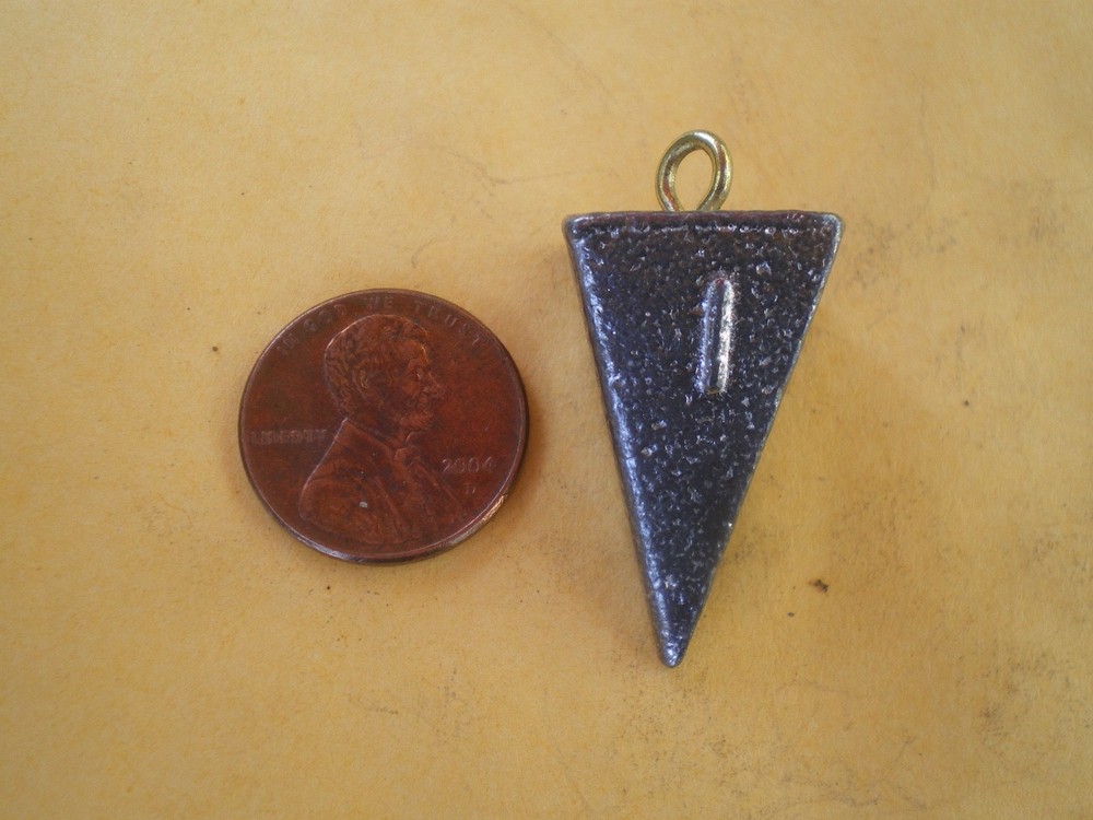 25 PCS. PYRAMID FISHING SINKER 1 OZ.