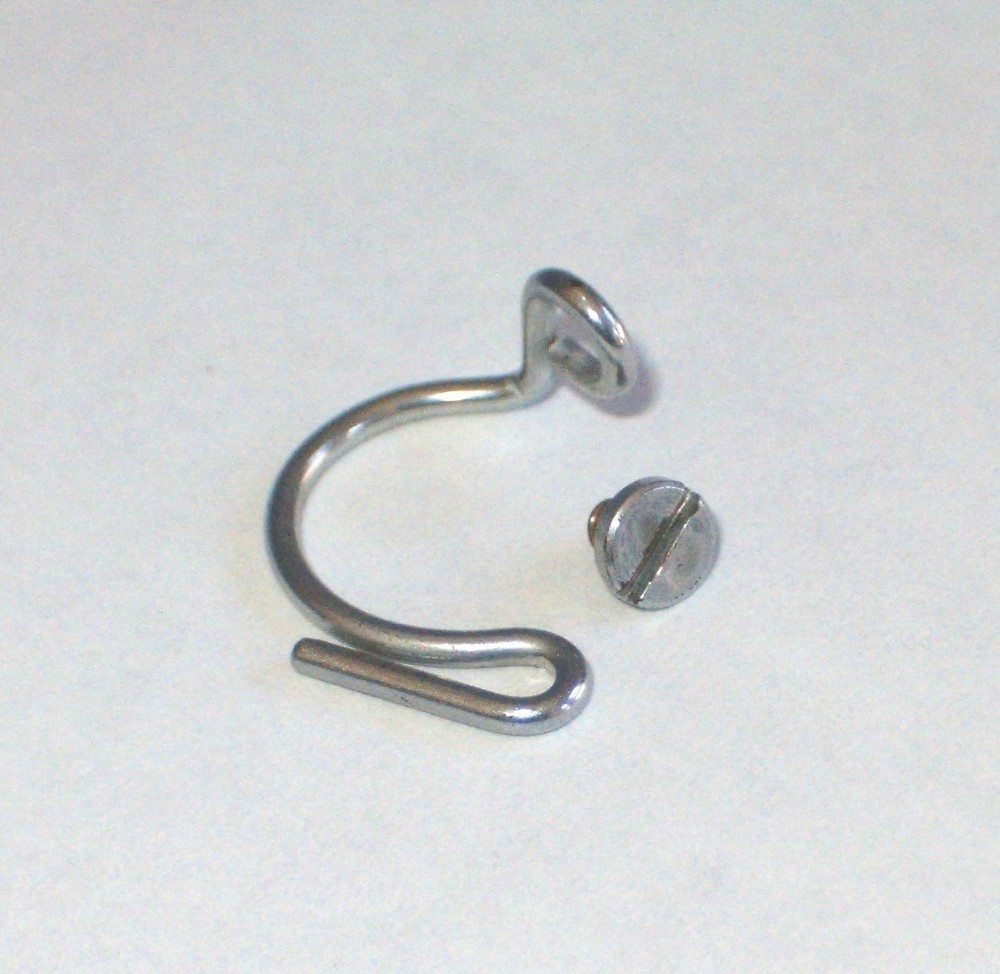 Singer Sewing Machine 201-2 Needle Thread Carrier on Front Left