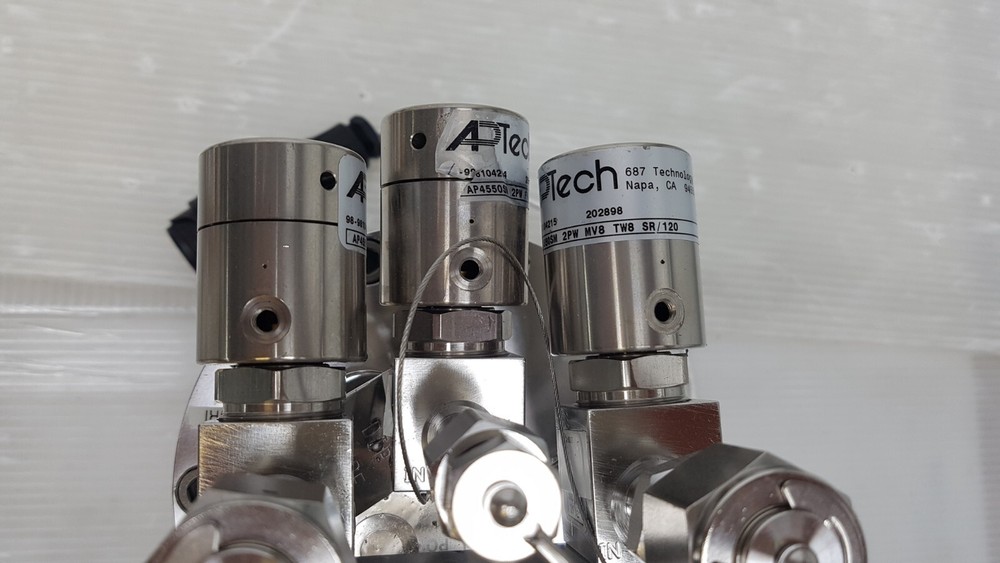 SCHUMACHER CONTAINER 2500-2370 B VERSUM MATERIALS